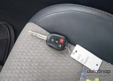 2012 Toyota Camry Se z USA, uszkodzony, nr VIN 4T1BF1FK8CU198616